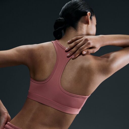 W NK SWSH MED SPT BRA CANYON PINK/WHITE – Bild 2
