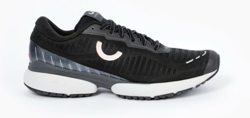 True Motion U-TECH Nevos BLACK/DARK SHADOW/FLAME