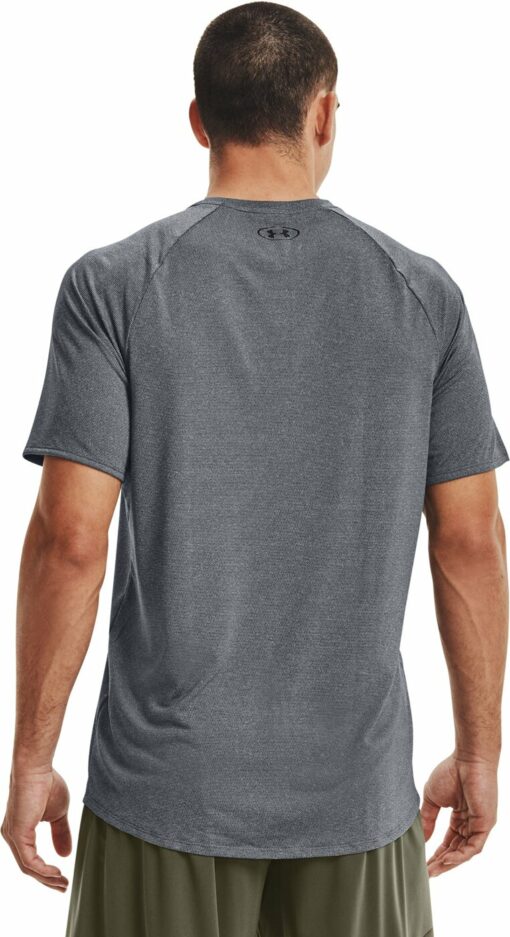UA TECH 2.0 SS TEE NOVELTY PITCH GRAY – Bild 4