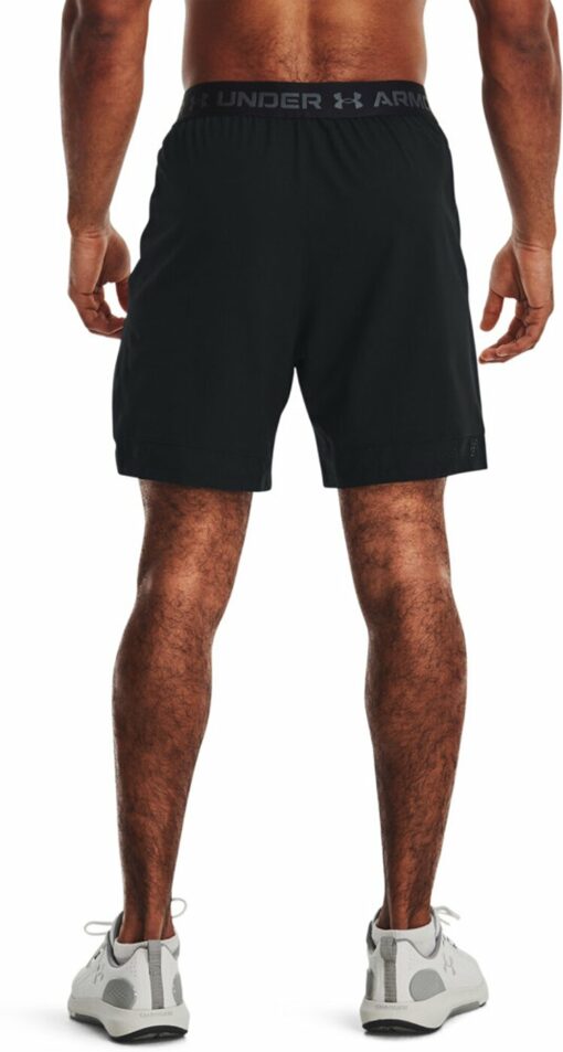 UA VANISH WOVEN 6IN SHORTS BLACK – Bild 4