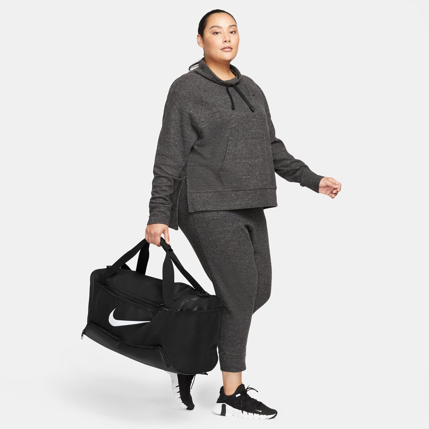 NIKE - NK BRSLA M DUFF - 9.5 (60L) BLACK/BLACK/WHITE – Bild 5